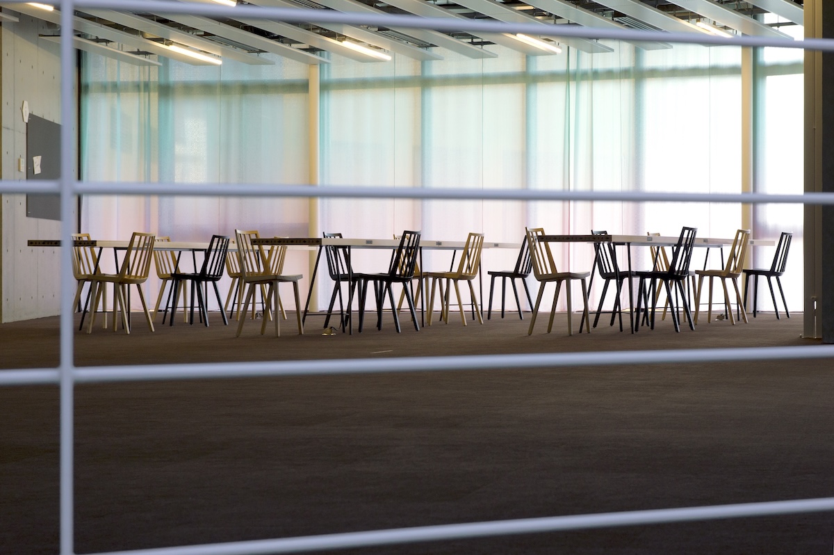 ▲「iCLA」カフェテリアに並んだ「Ruca」 / Photo:Yuki Omori