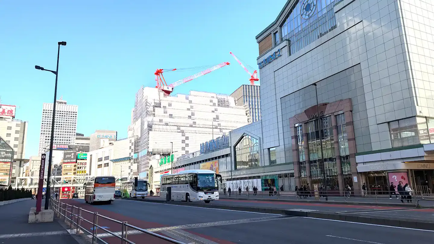 Shinjuku Station: How to Board Fuji Excursion and Narita Express