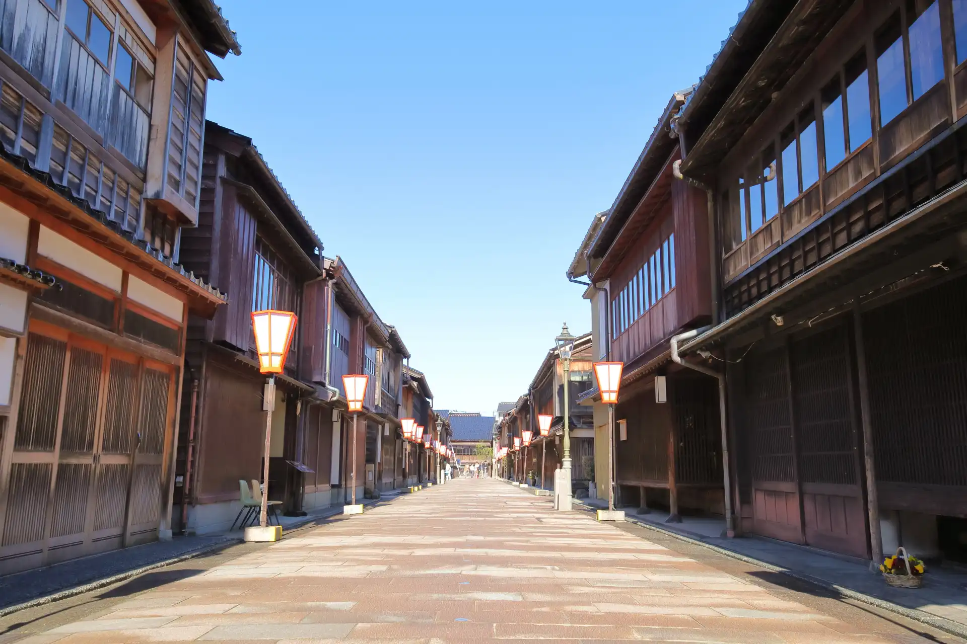 Higashi Chaya District in Kanazawa featuring preserved Edo-period wooden teahouses