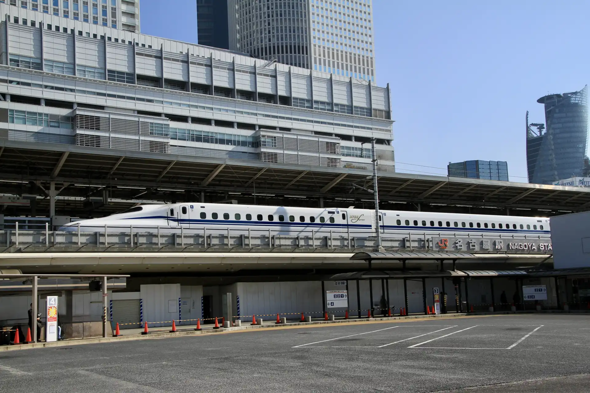 Nagoya Station: Shinkansen, Exits, Coin Lockers and Meitetsu