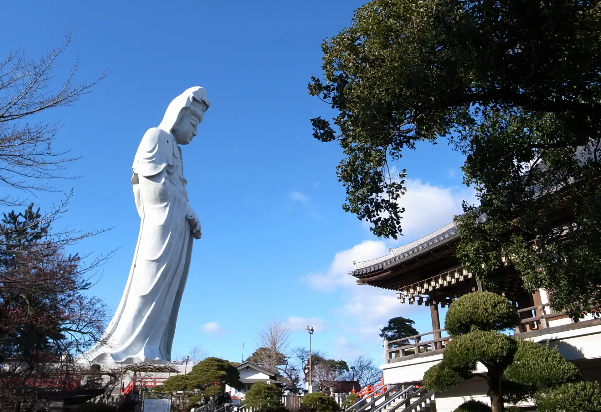 The iconic Byakue Daikannon statue with temple grounds at Takasaki in Gunma