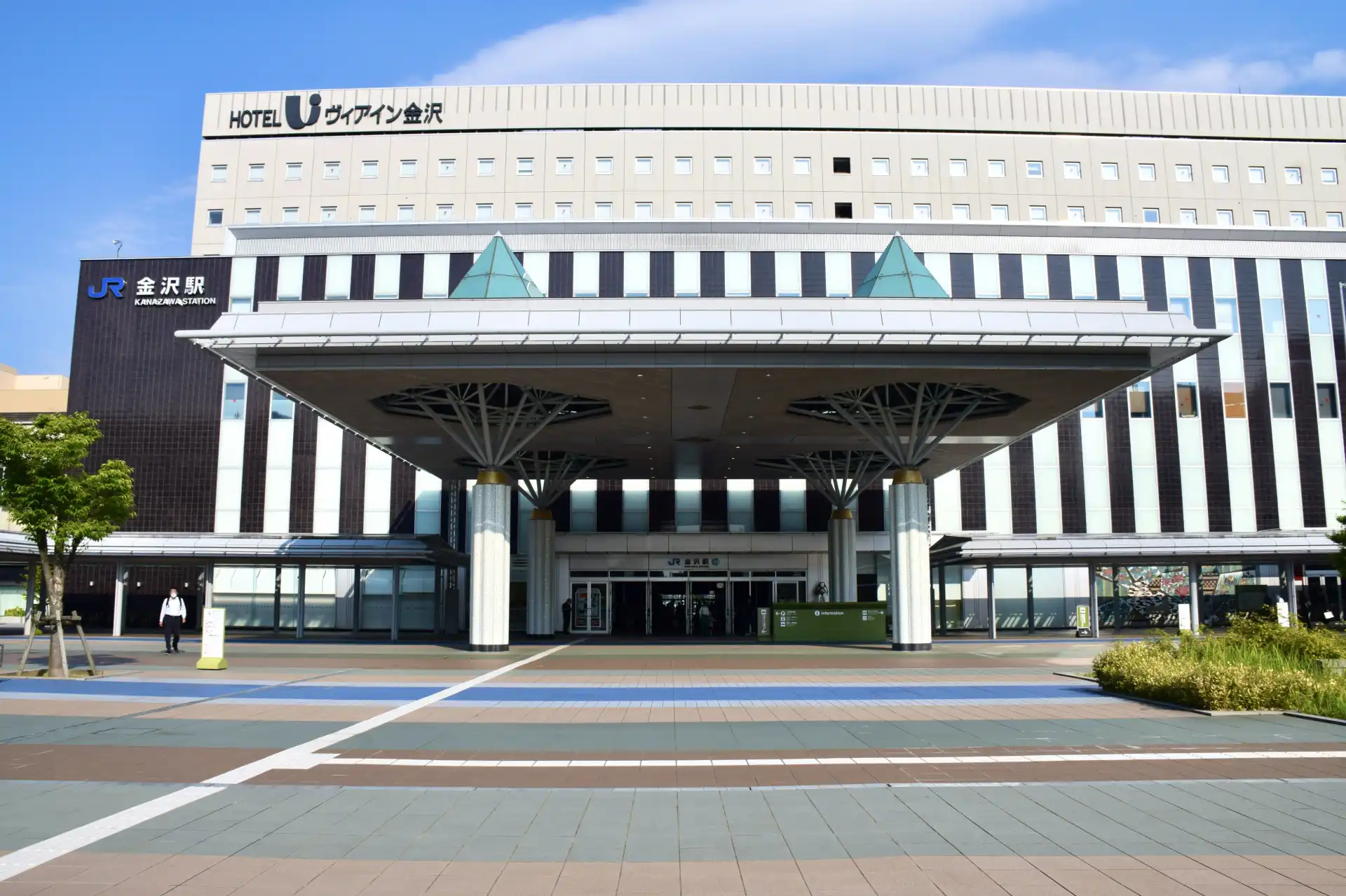 Kanazawa Station West Exit facing the port area with nearby hotels and business facilities