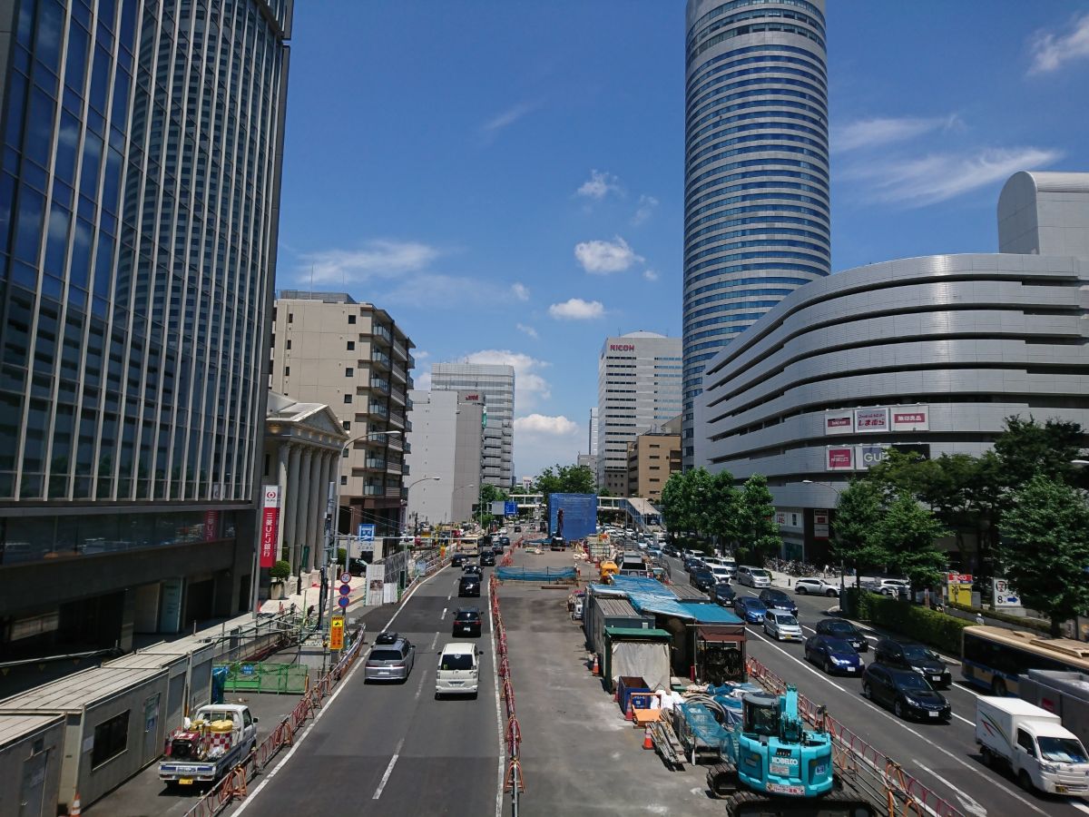 横浜市北部の街並み。