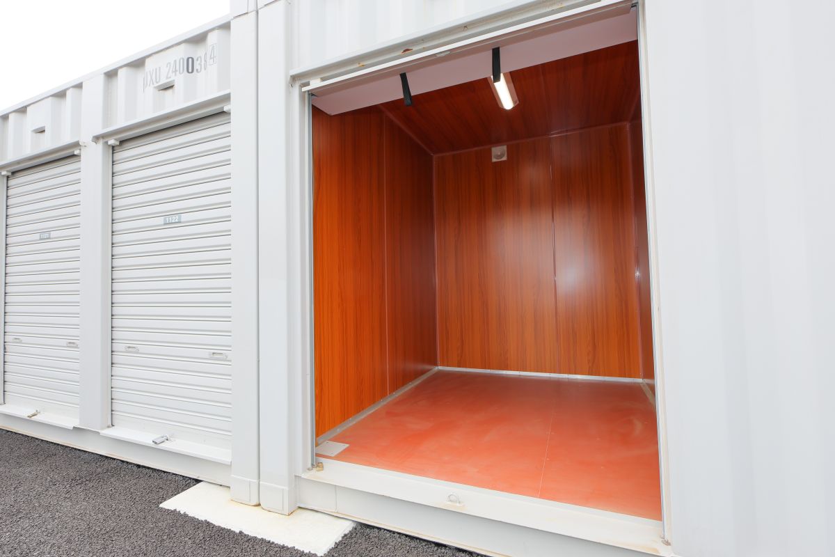 屋外型トランクルームの部屋の中。