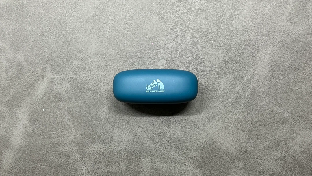 充電ケース上面画像