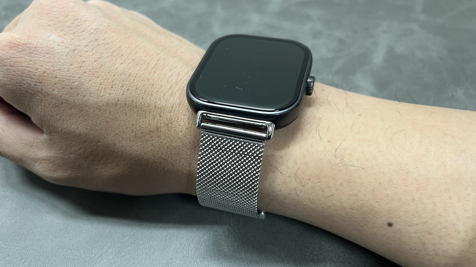 メッシュバンド