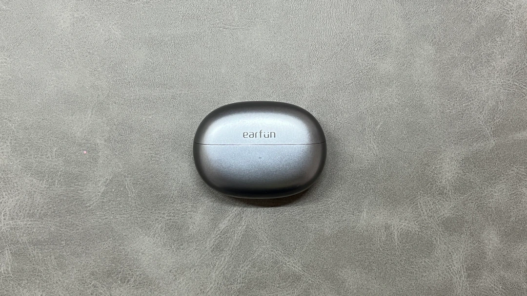 EarFun Clipケース