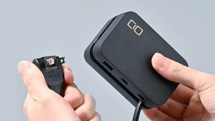 【CIO Polaris CUBEレビュー】持ち運べるUSB付き電源タップ のサムネイル