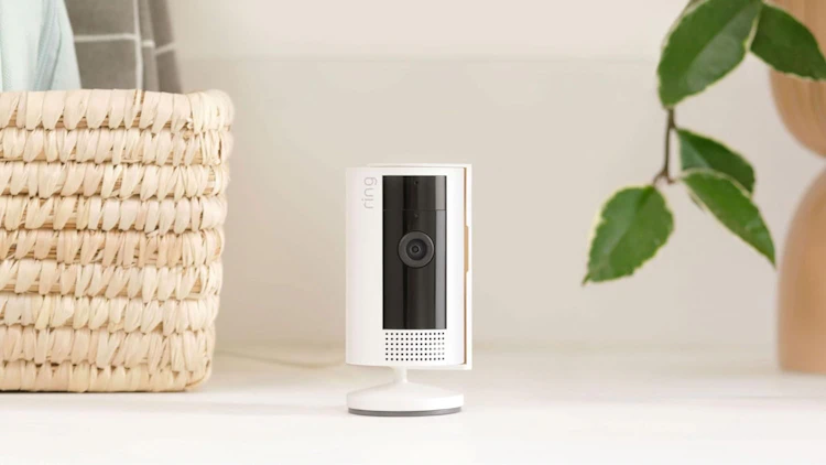 【Ring Indoor Camレビュー】Amazon製見守りカメラの性能とは? のサムネイル