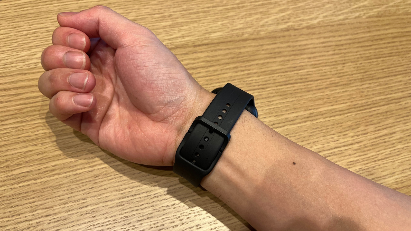 Redmi Watch 5装着裏側