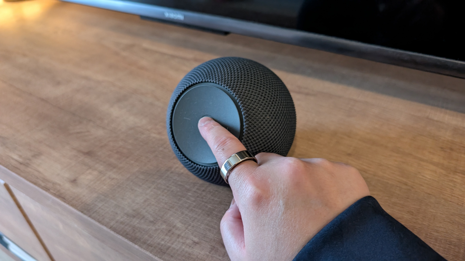 Echo Dot Maxを長期愛用して改めて気づいたスピーカーとしての魅力とは？ のサムネイル