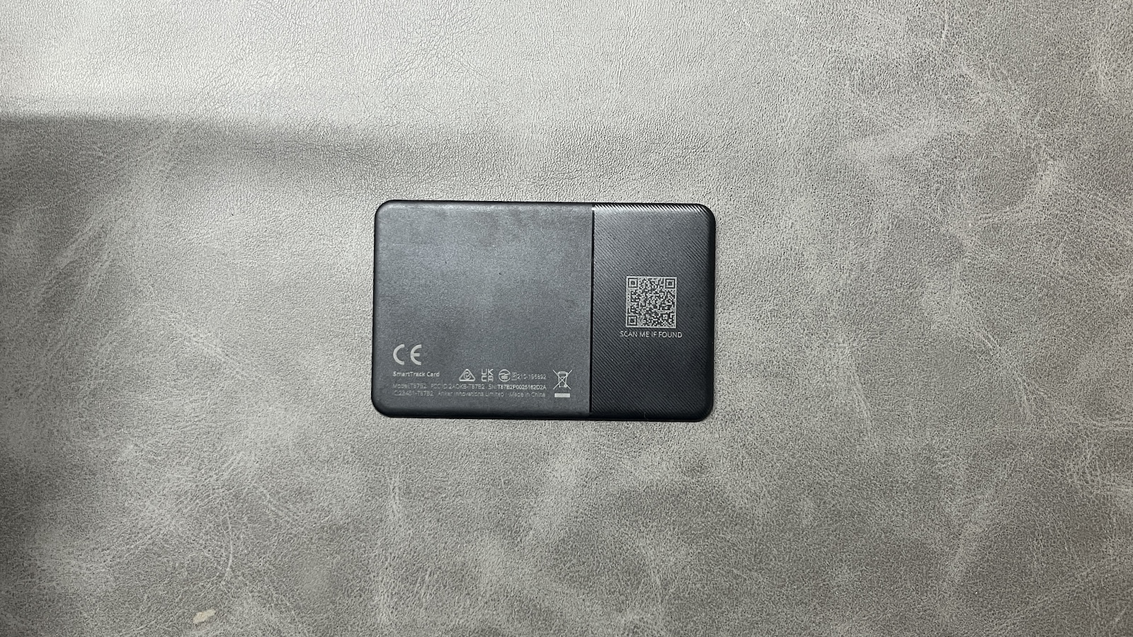 Eufy Security SmartTrack Card背面