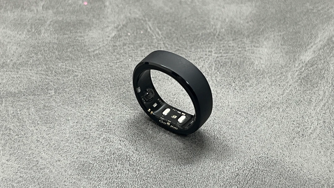 本体裏側の突起