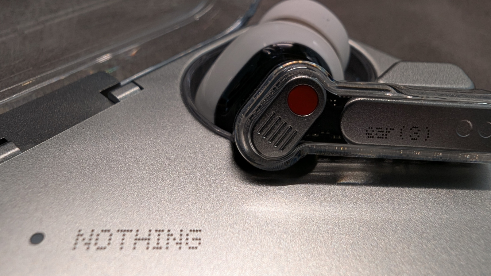 金属の質感がデザインを進化させる