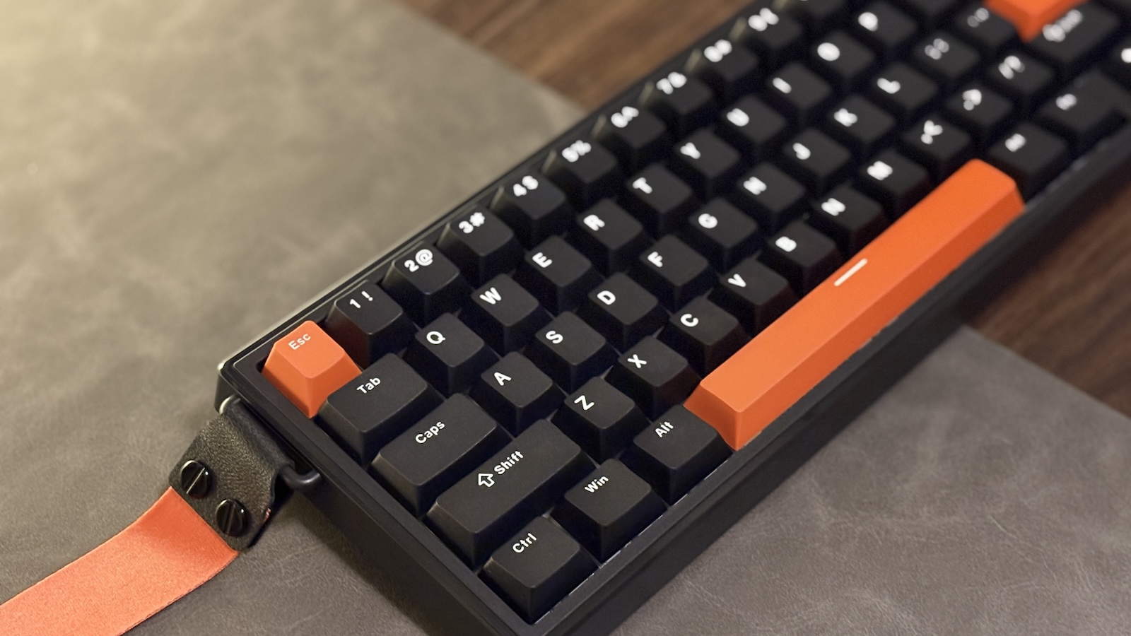 Epomaker HE68 表面