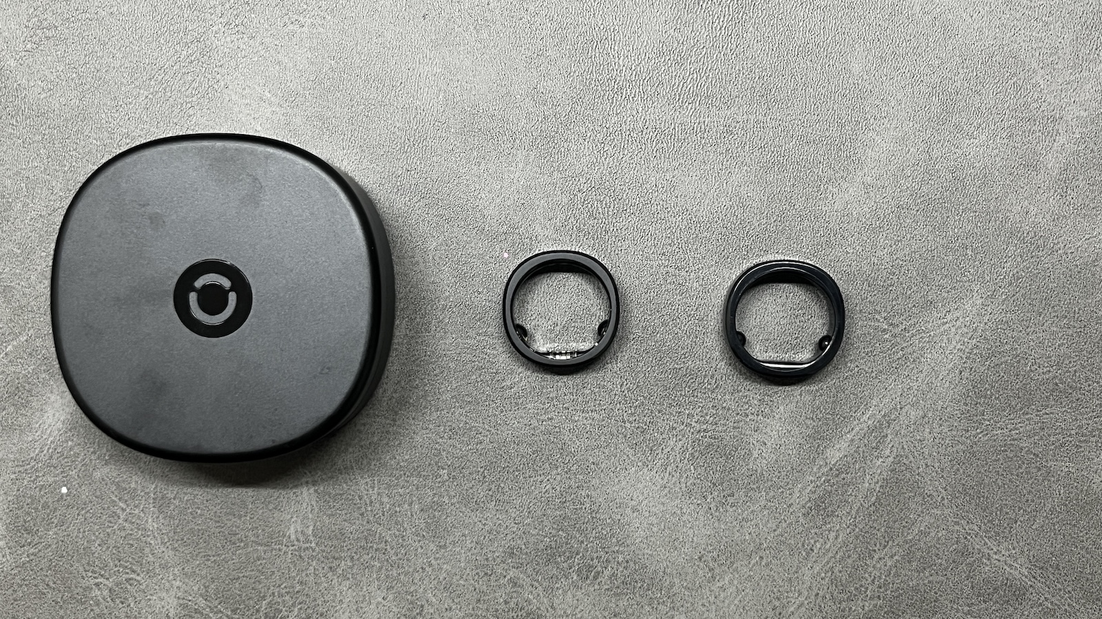 RingConn Gen 3の充電器とサイジングキット