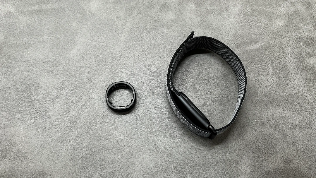 Fitbit Airとスマートリング比較