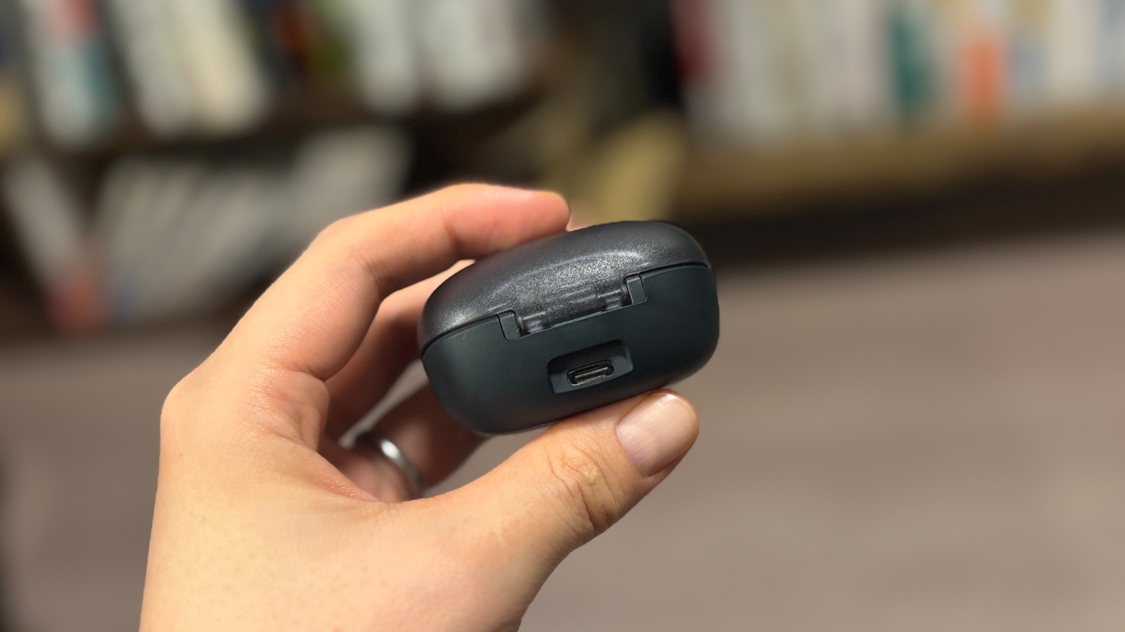 ATH-CKS50TW2ケース側面