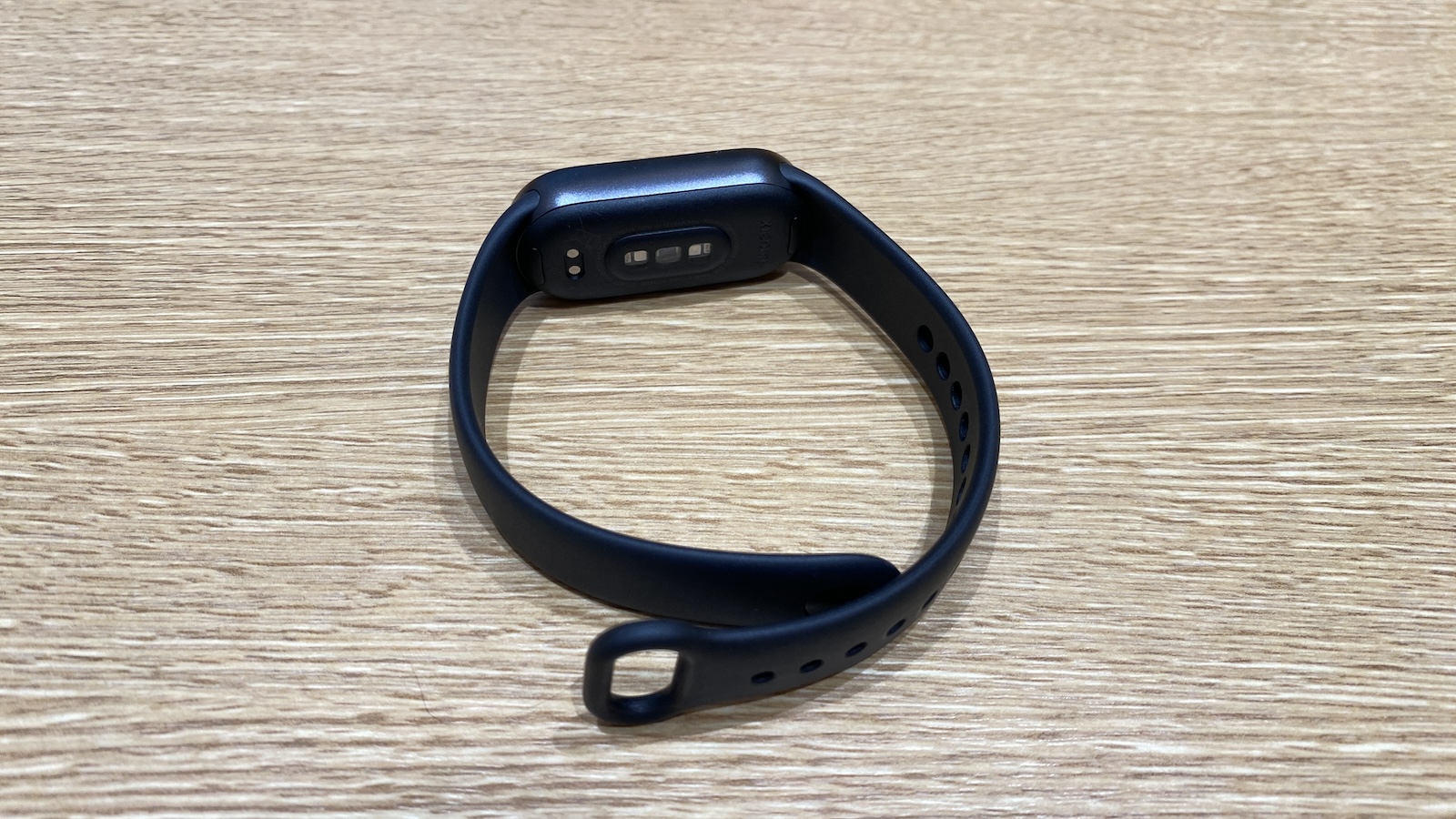 Xiaomi Smart Band 背面