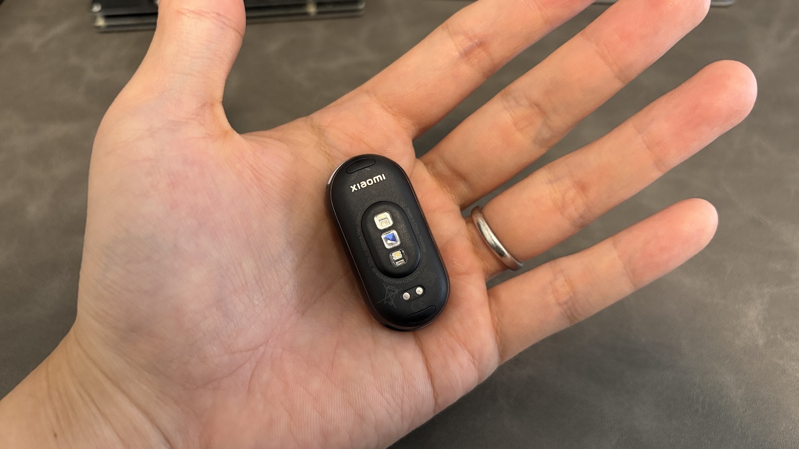 Xiaomi Smart Band 10 背面