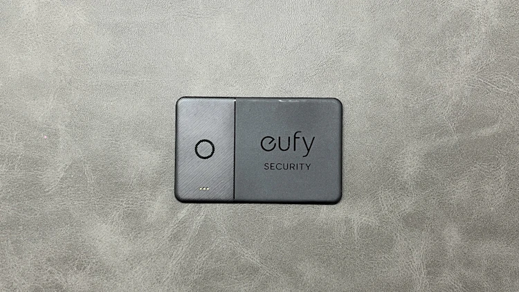 Eufy Security SmartTrack Card正面