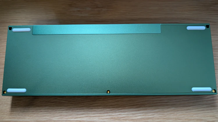 裏面(綺麗な塗装が映えます)