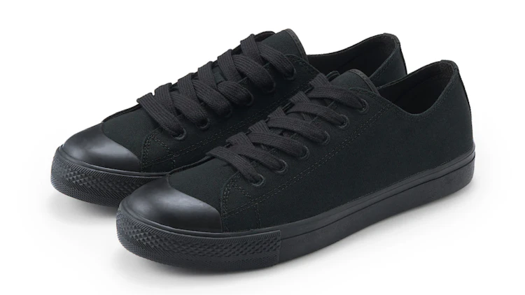 撥水スニーカー