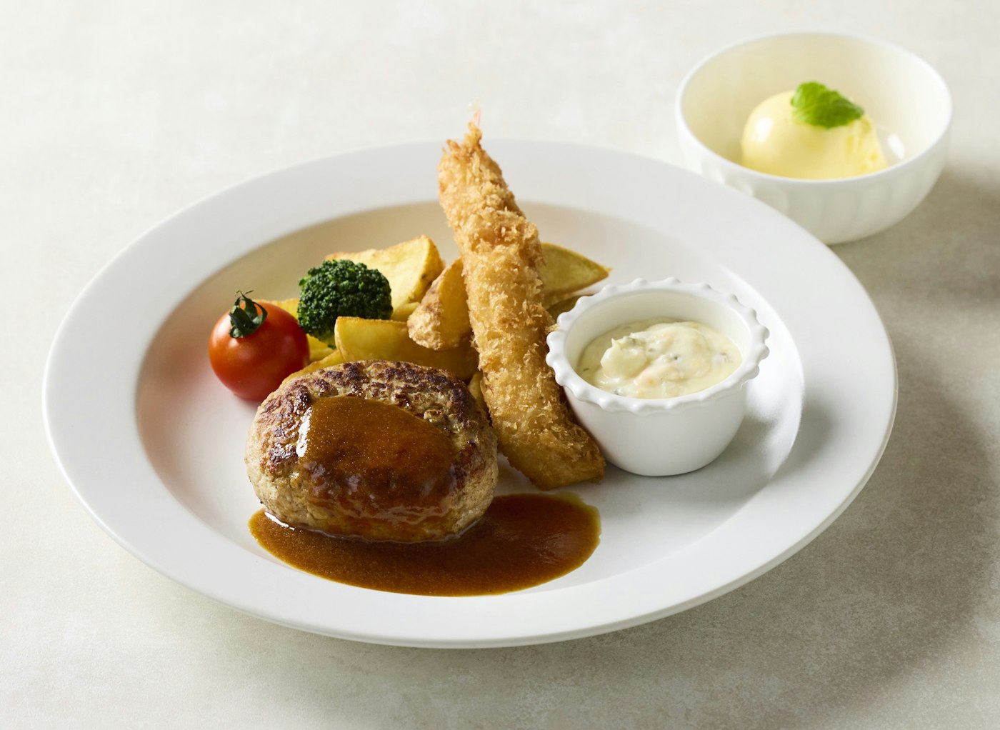 Children's lunch main dish and dessert