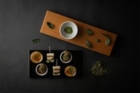 アフタヌーンティー Saison des jeunes feuillages