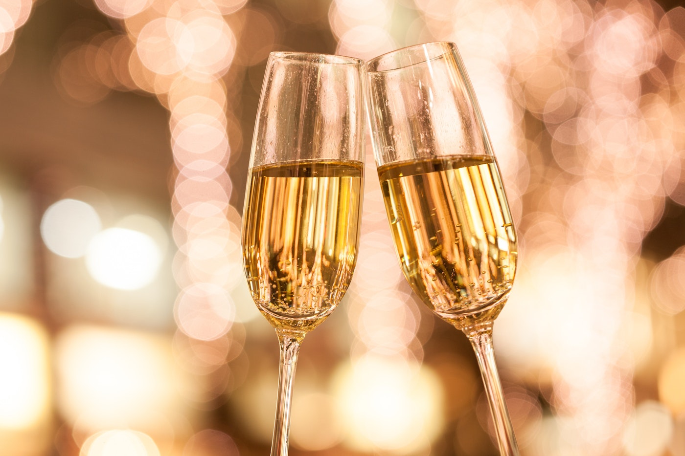 We will prepare glasses of sparkling wine for the toast.