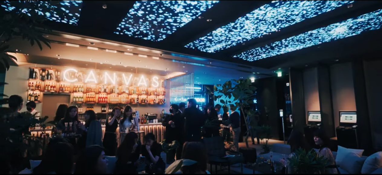 2F CANVAS LOUNGE produced by P.C.M.内観