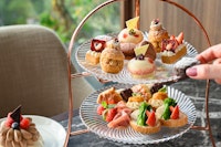 January 15 (Thu) - March 10 (Tue) Strawberry x Chocolate