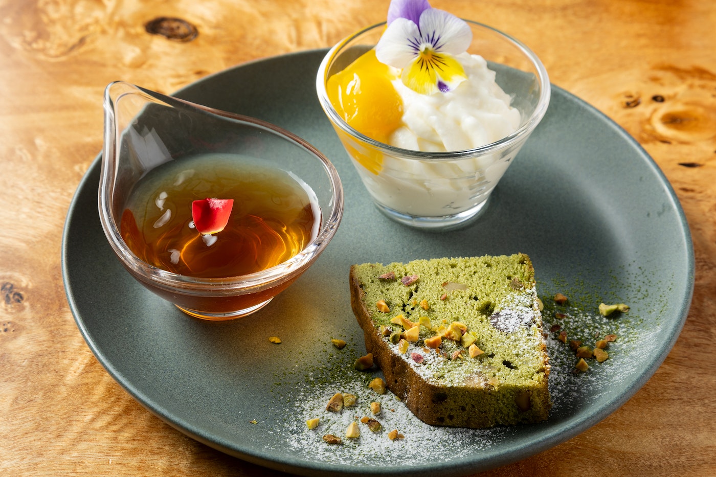 C ドルチェ盛合せ