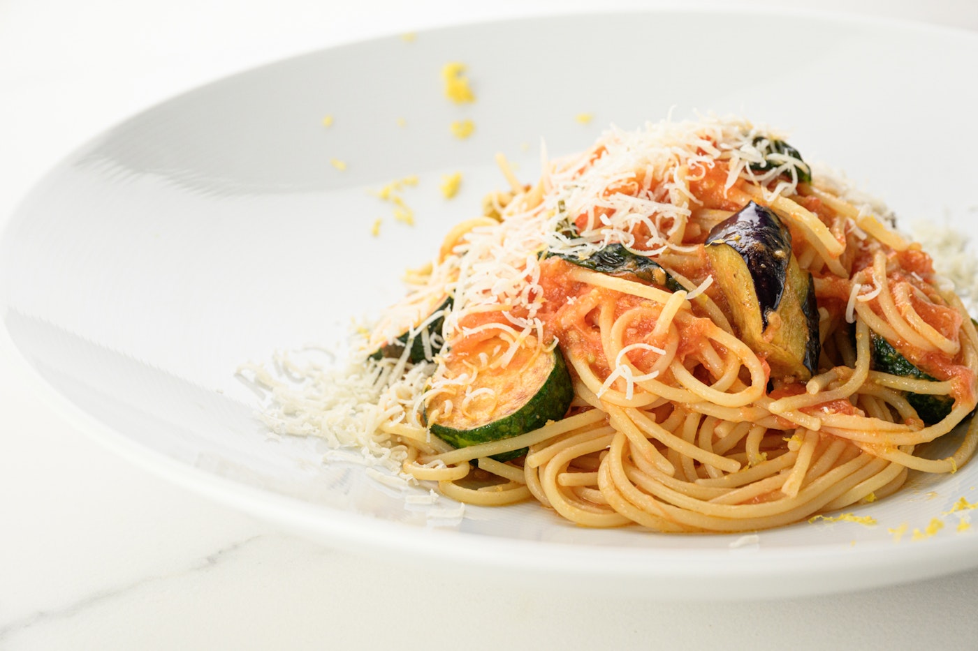 夏野菜とトマトのパスタ