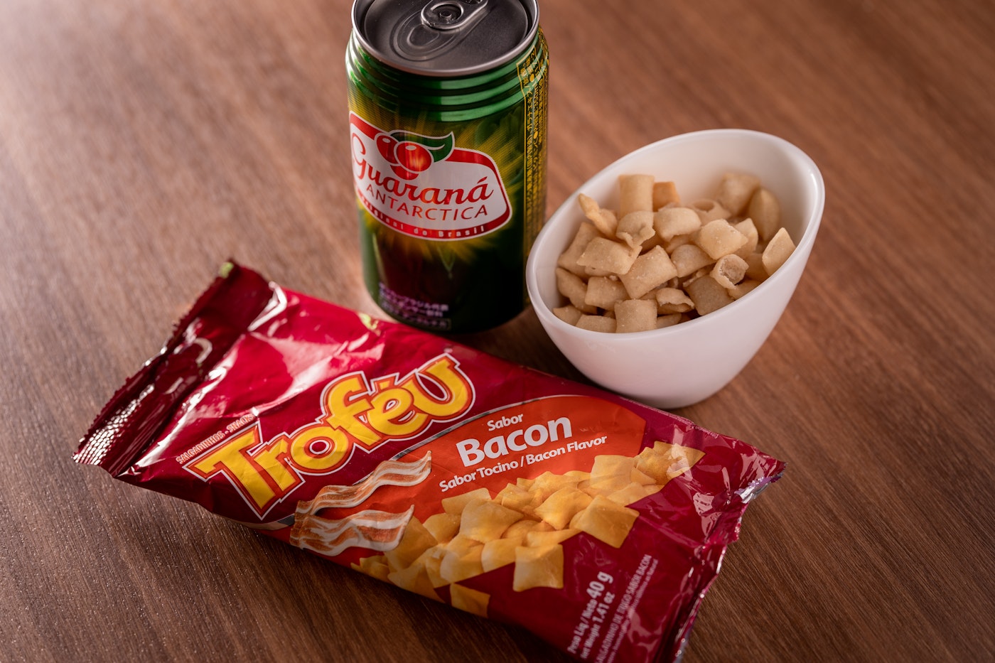 ブラジル国民に親しまれているドリンクとスナックのセット(500円・消費税込)