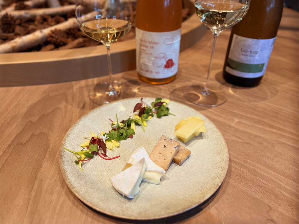 北の大地「HOKKAIDO×WINE＆CHEESE」アペロ体験プラン】販売開始 - 【公式】ザ ロイヤルパーク キャンバス 札幌大通公園 -  大通駅すぐそば - 北海道・札幌のホテル