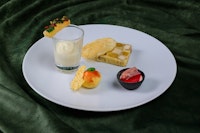 アフタヌーンティー Cadeaux de Noël