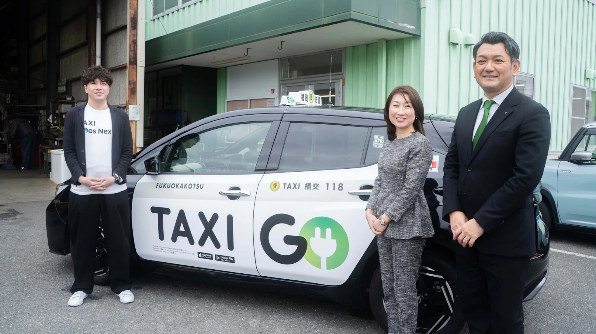 福岡交通・文化タクシー、脱炭素社会への大きな一歩としてEVタクシーと充電器を導入