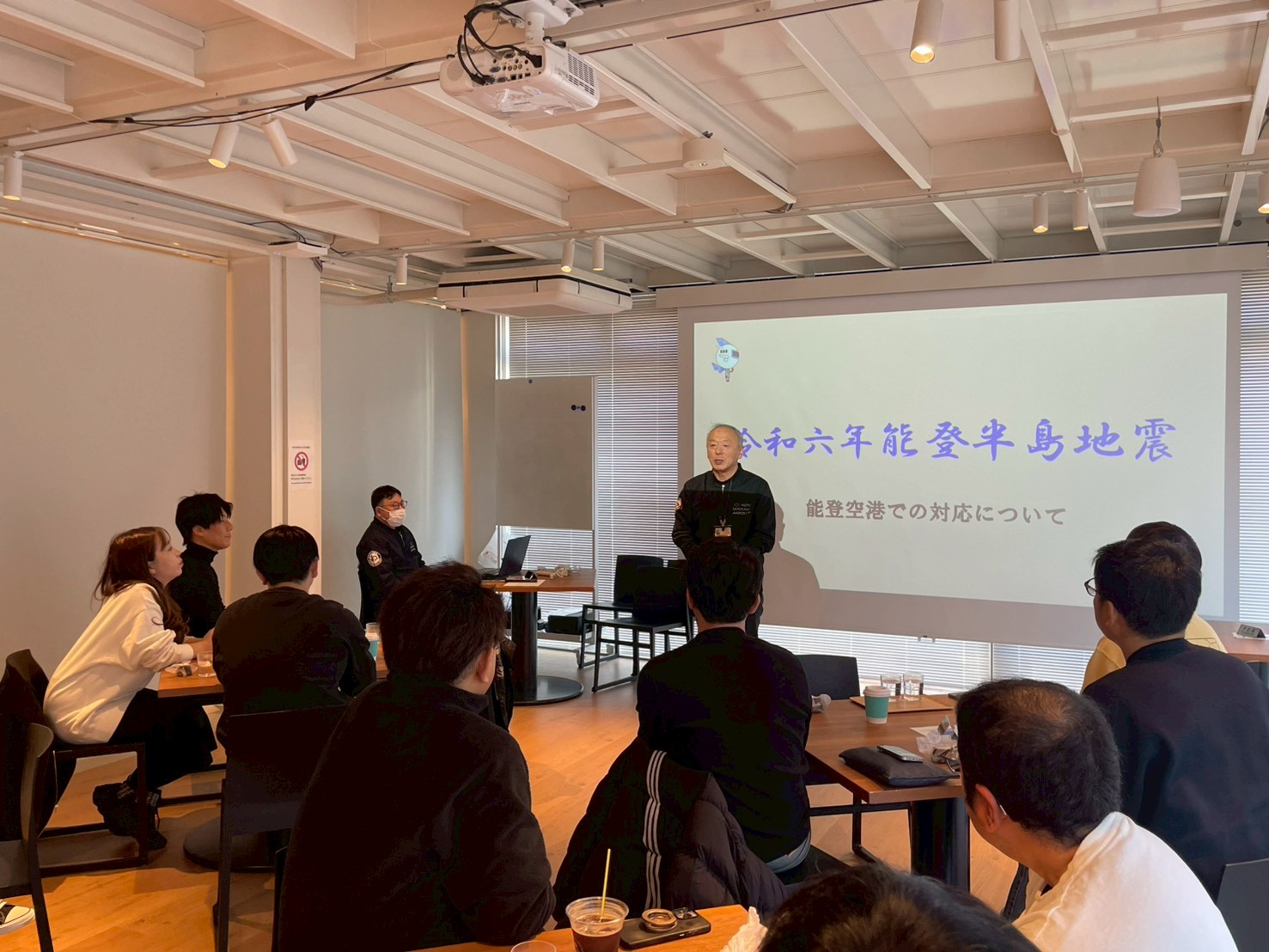 若山様による研修の様子