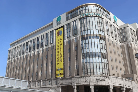 大丸札幌店 事業改革により効率的な営業を実現した店舗 店舗デザインは神戸店がモデル