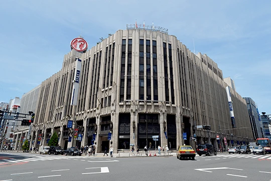 伊勢丹新宿店 同社の核となる店舗