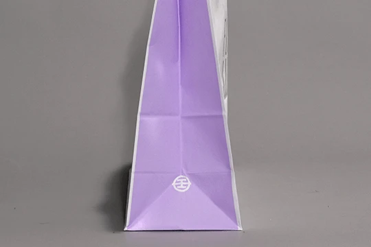 藤崎, 一般用 マチには創業時から使用している商号「マルエ」