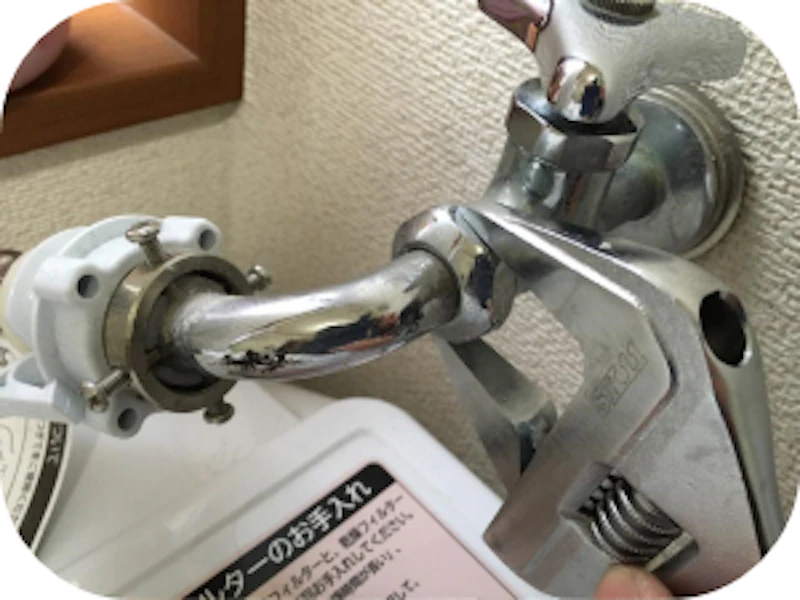 洗濯機で起こる水漏れの原因と修理方法