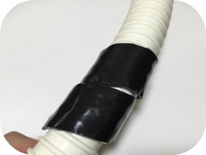 洗濯機の排水ホースから水漏れしている場合の解決法