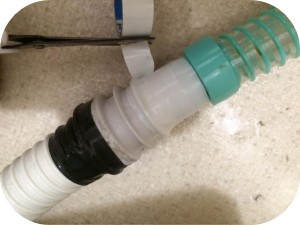 洗濯機の排水ホースを延長する方法