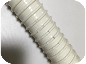 洗濯機の排水ホースから水漏れしている場合の解決法