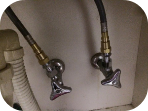 洗面所の蛇口の交換の仕方