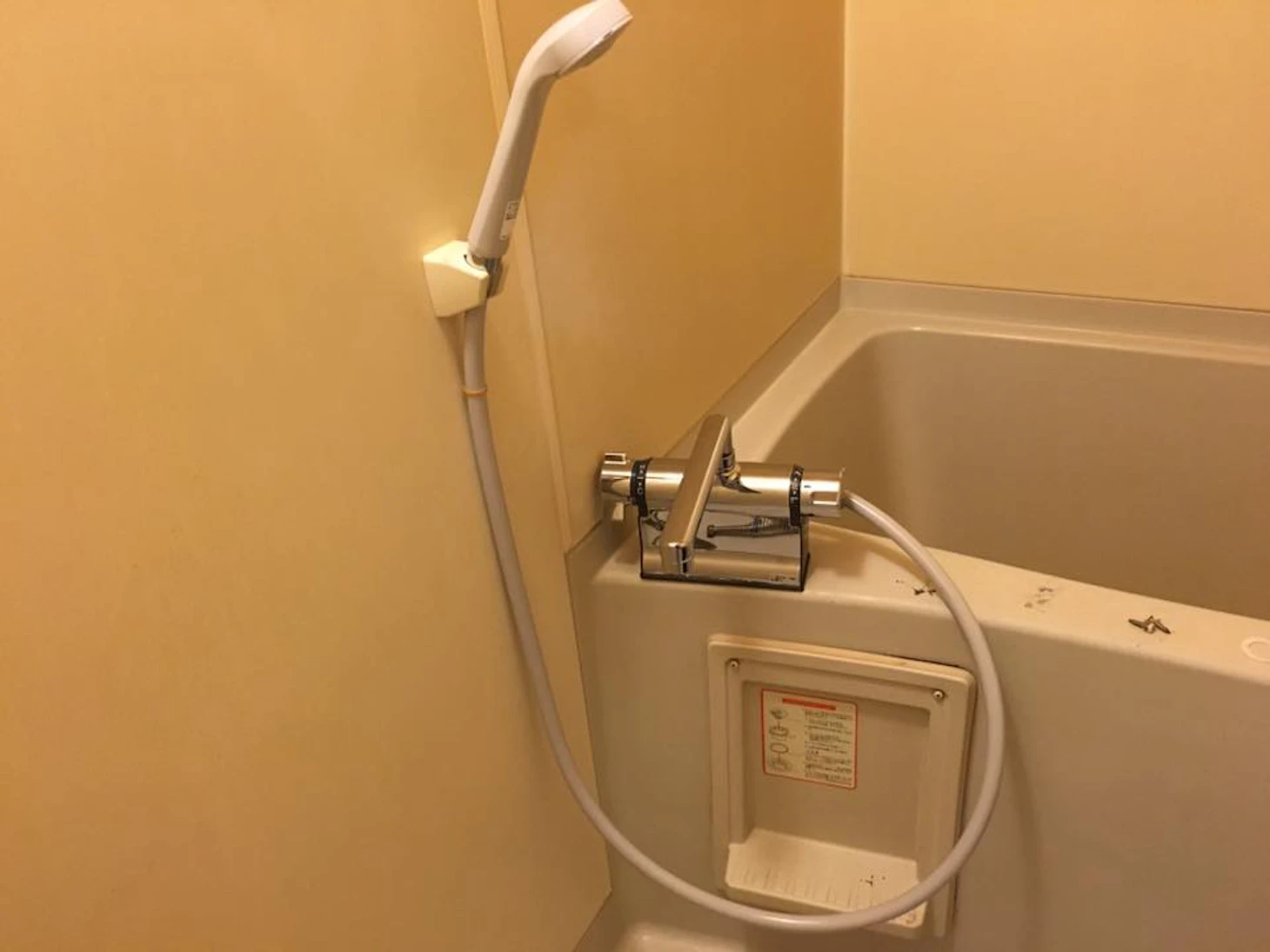 風呂の蛇口を交換する方法