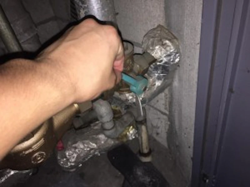 水道のパッキンを交換する方法