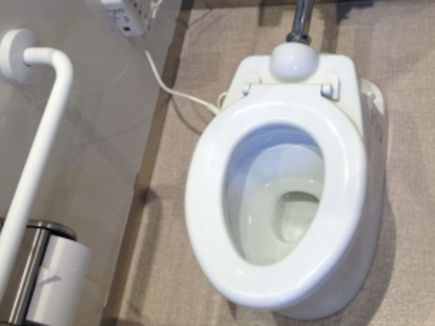 トイレ黄ばみの落とし方